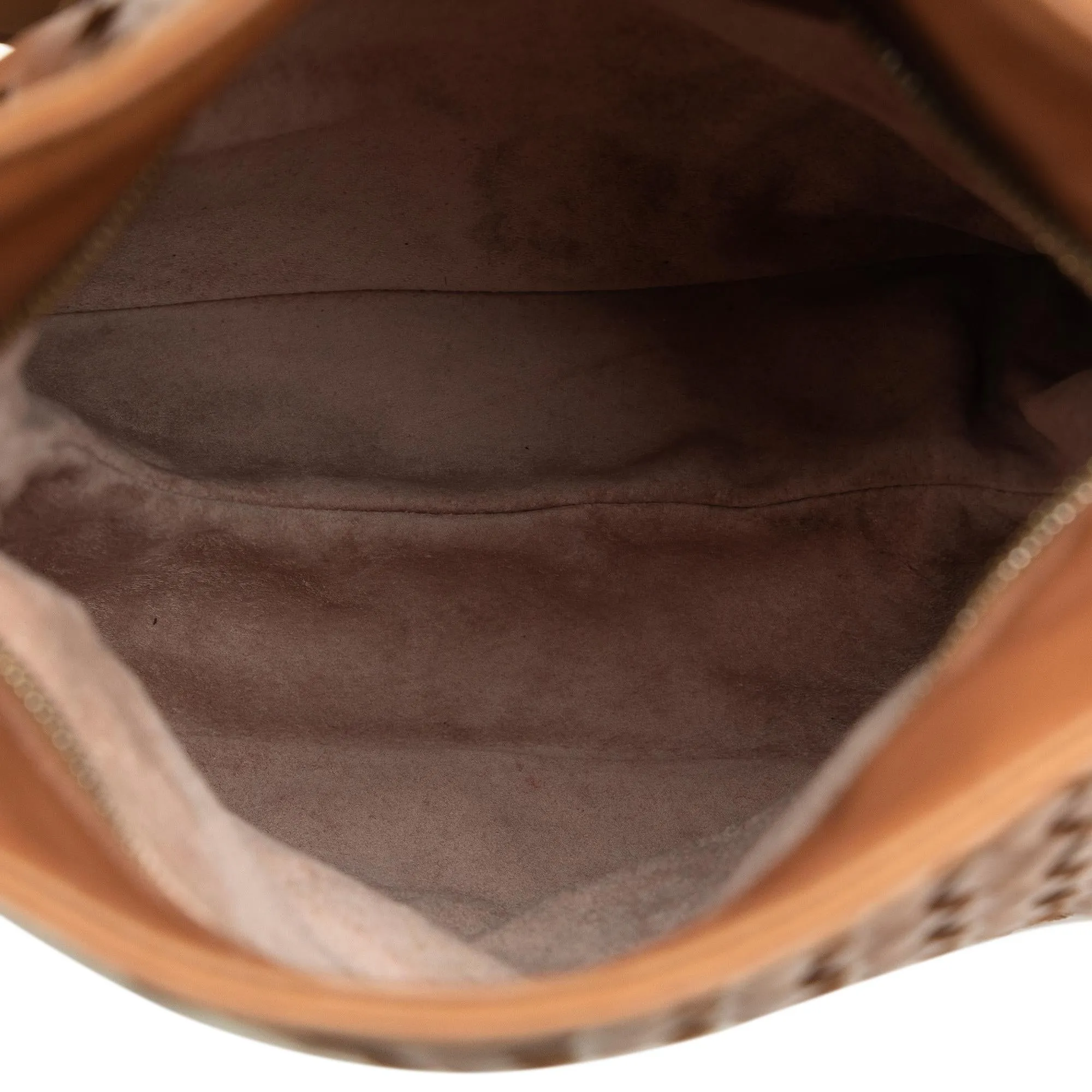 Bottega Veneta Intrecciato Crossbody (SHG-HEIlec)