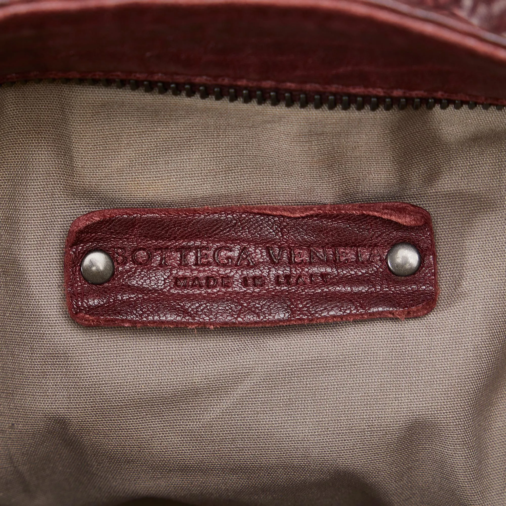 Bottega Veneta Intrecciato Crossbody (SHG-ZKr1Mi)