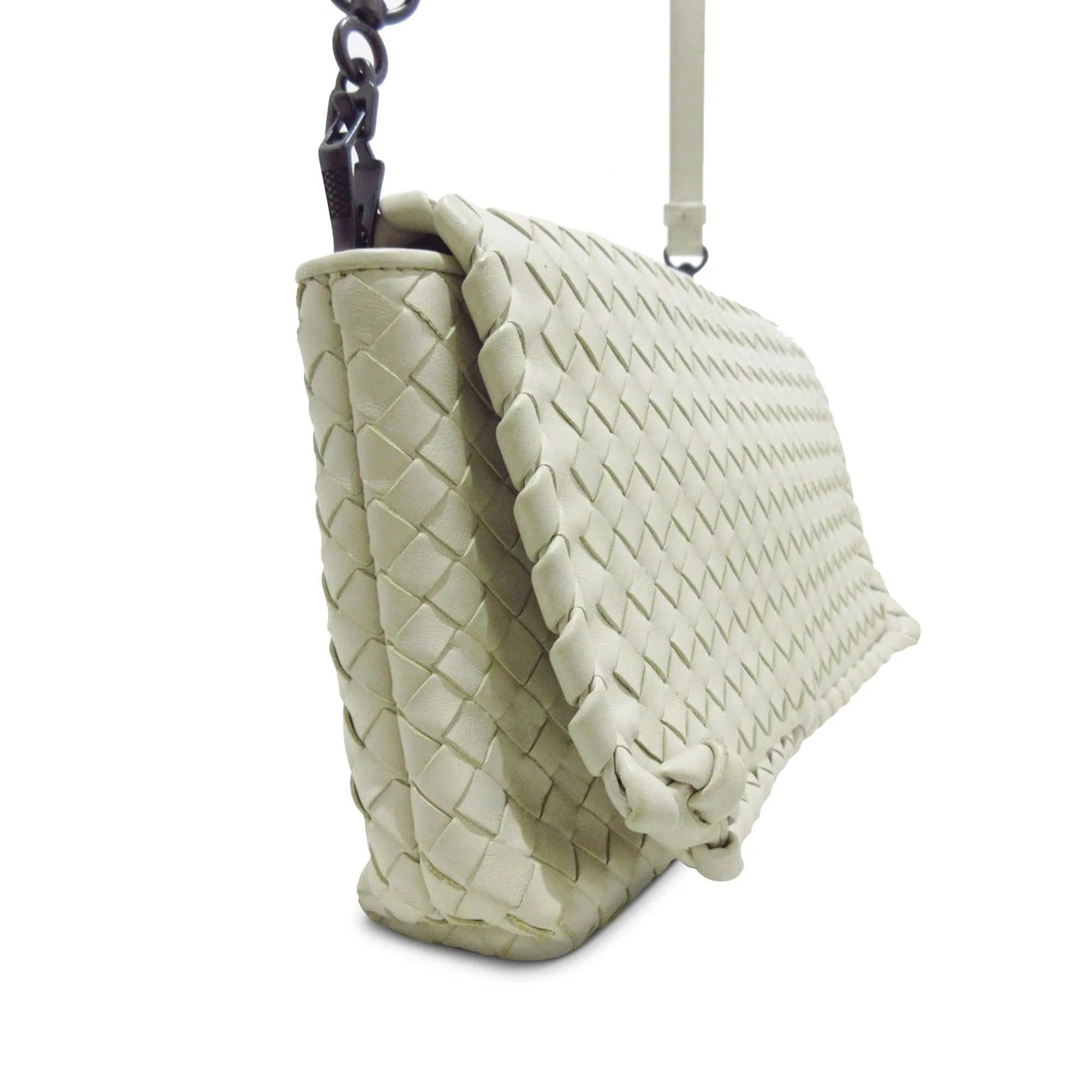 Bottega Veneta Intrecciato Flap Crossbody Bag (SHG-wEXfxE)