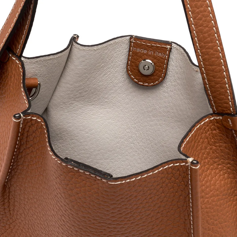 DORY MEDIUM BUCKET BAG