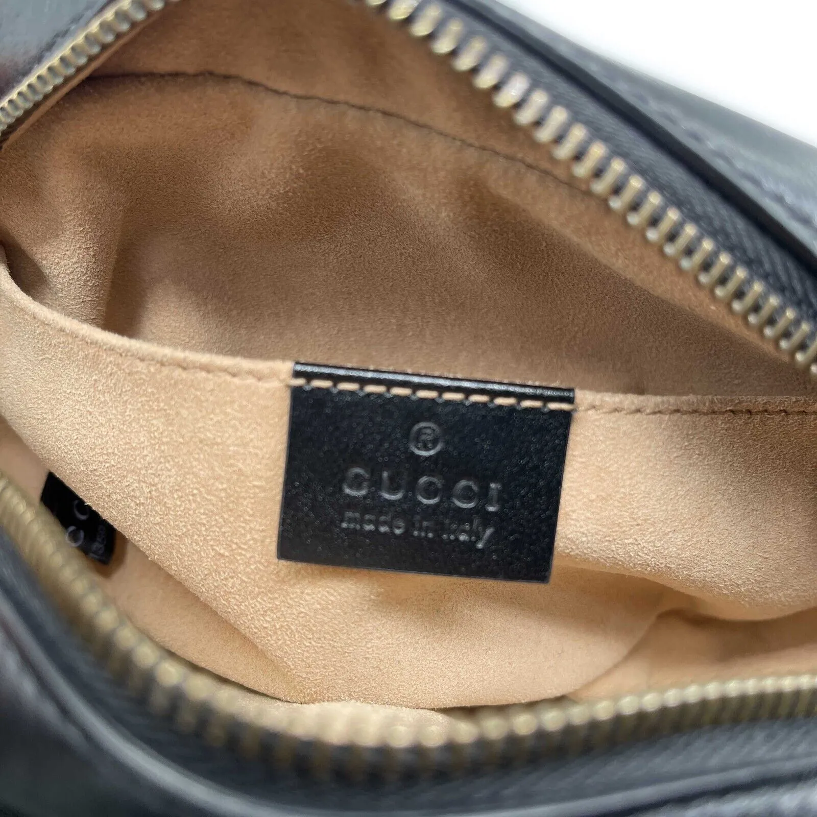 Gucci - GG Black Marmont Matelass Mini Camera Bag