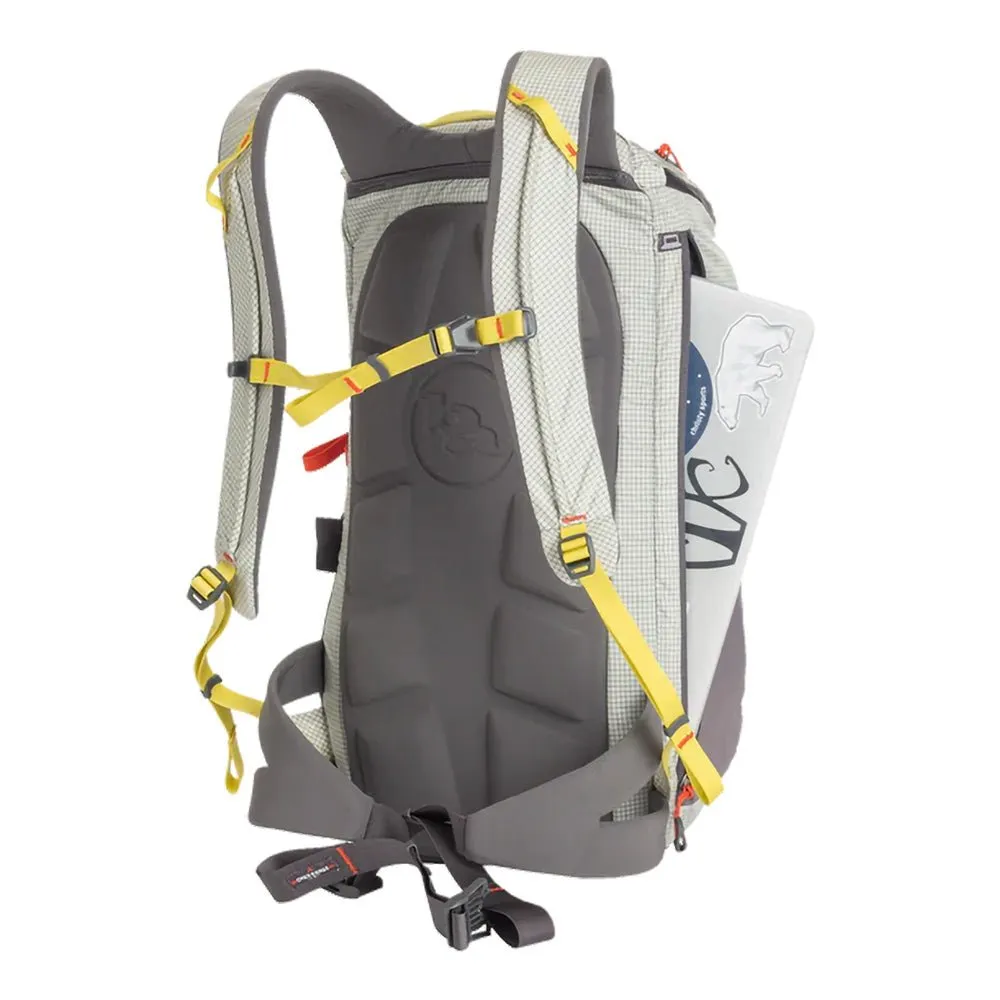 IMPASSABLE 20L BACKPACK