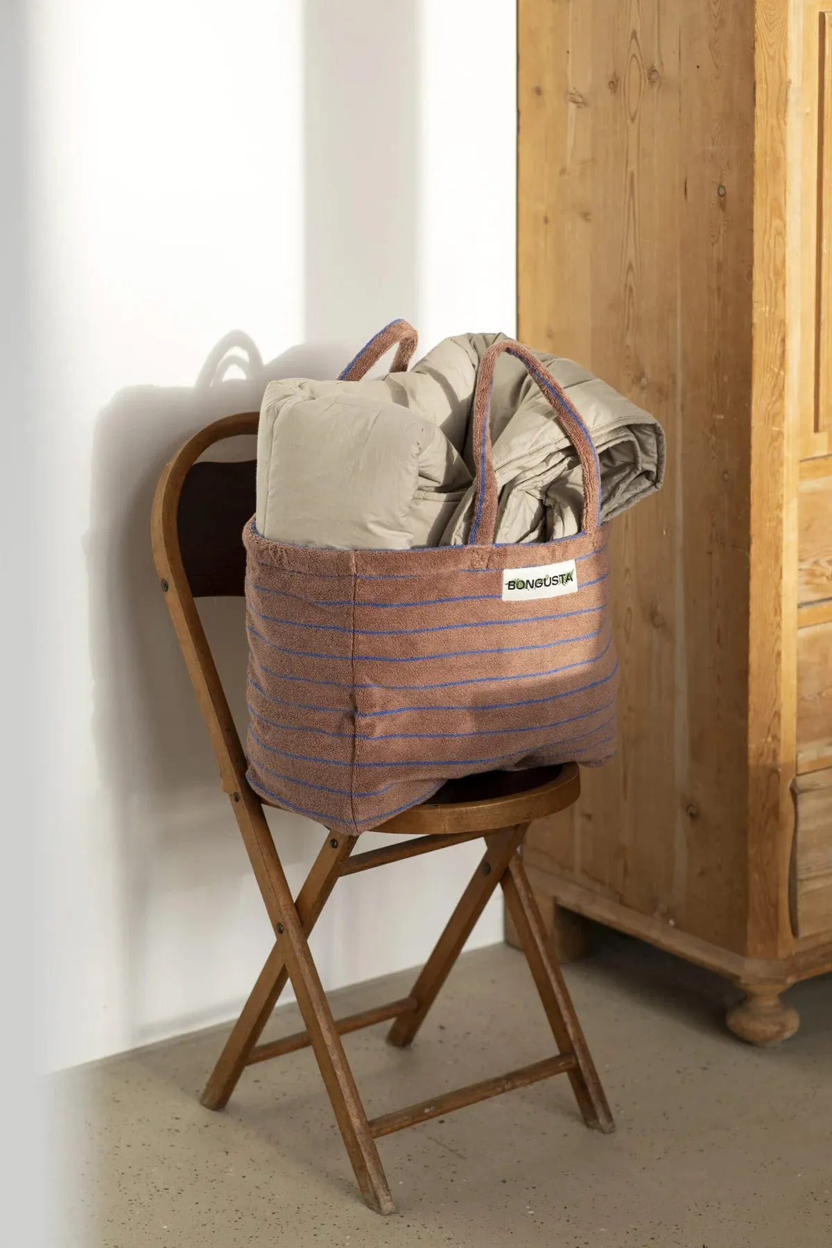 Naram Weekend Bag Camel & Ultramarine