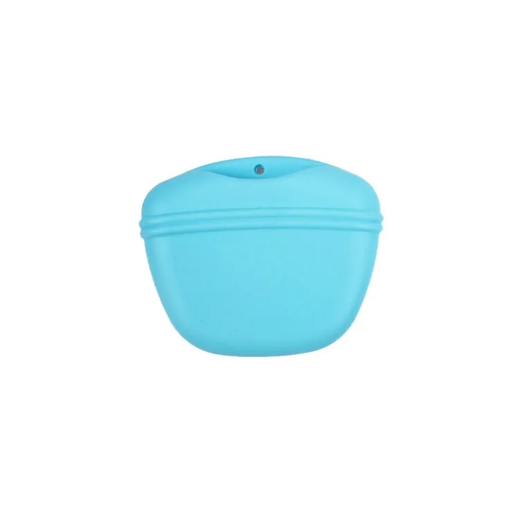 Portable Silicone Dog Treat Bag for Effortless Training Sessions