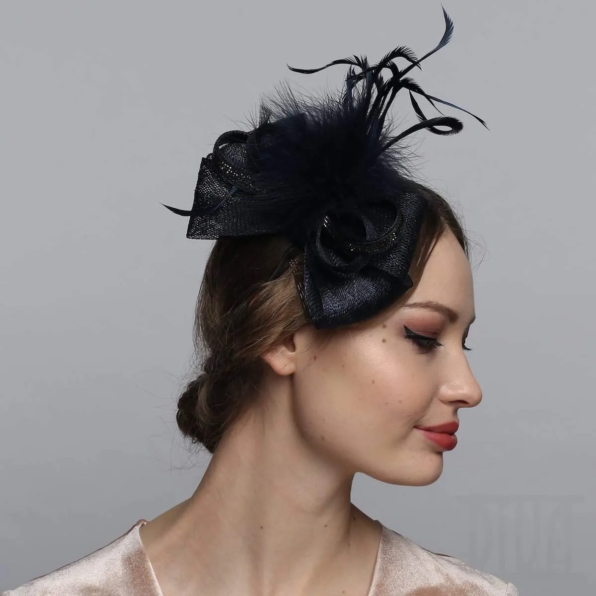Small Fascinator Cocktail Tea Party Wedding Derby Hat