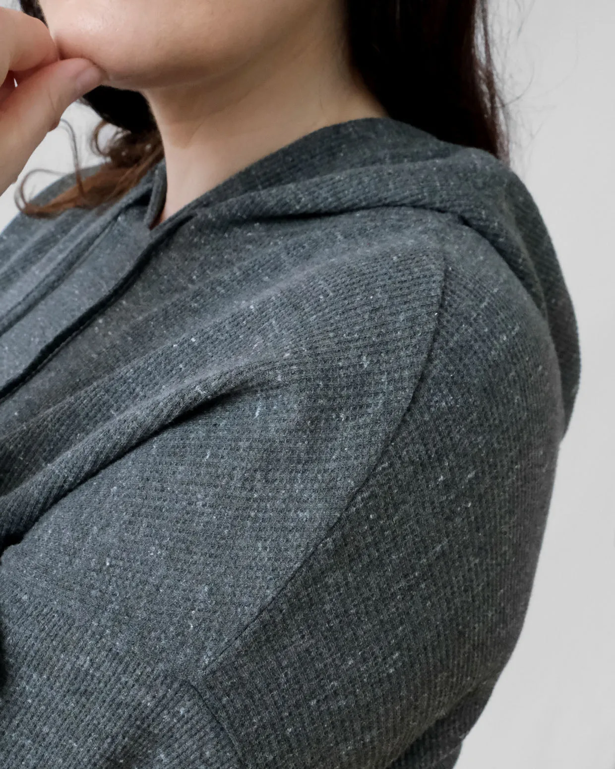 WEEKEND hoodie in Dark Grey