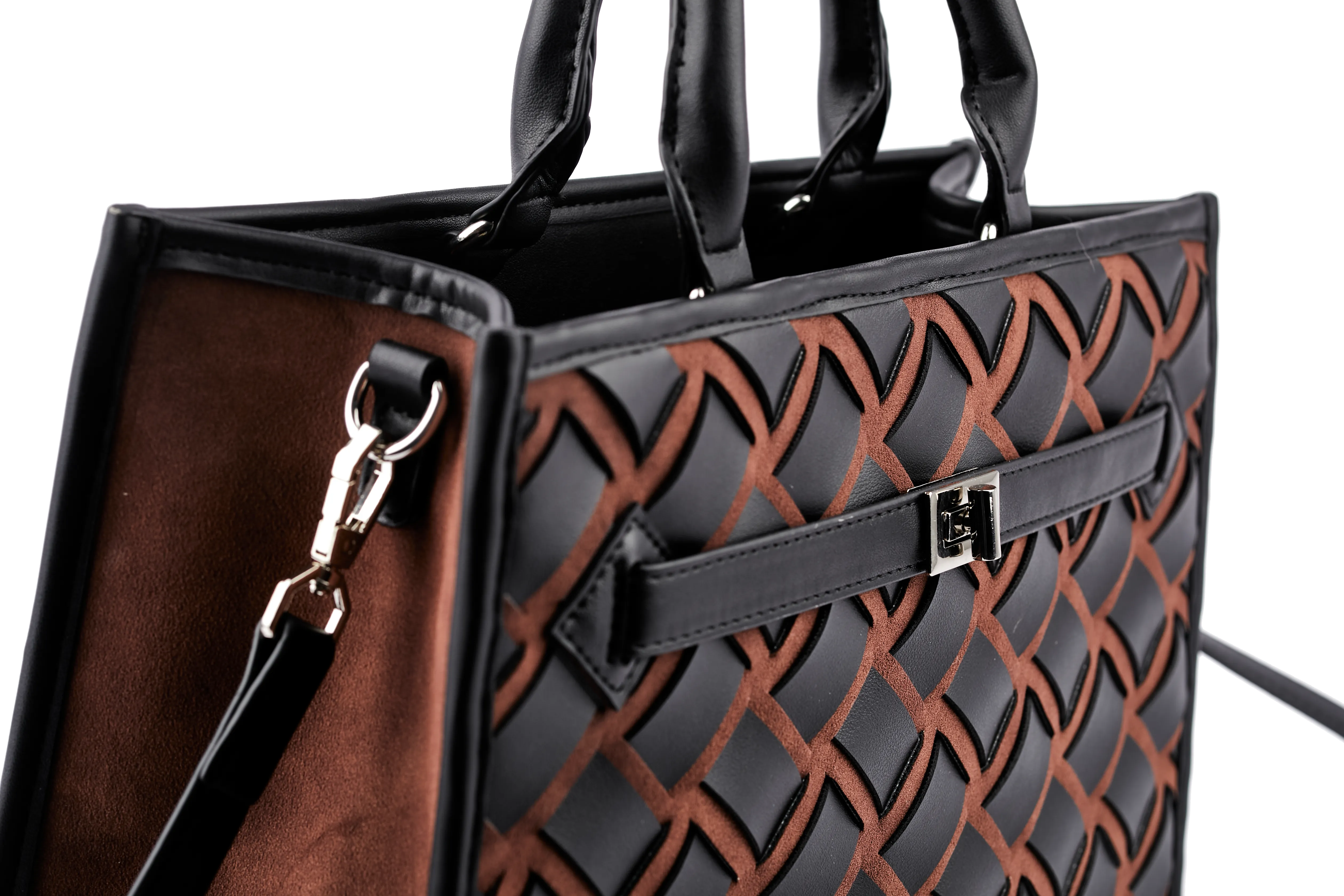 Women Stylish Quilted Leather Bag™